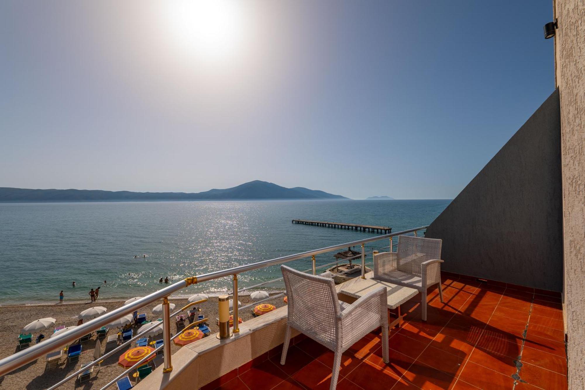Grand Hotel Aita Vlorë Exterior foto
