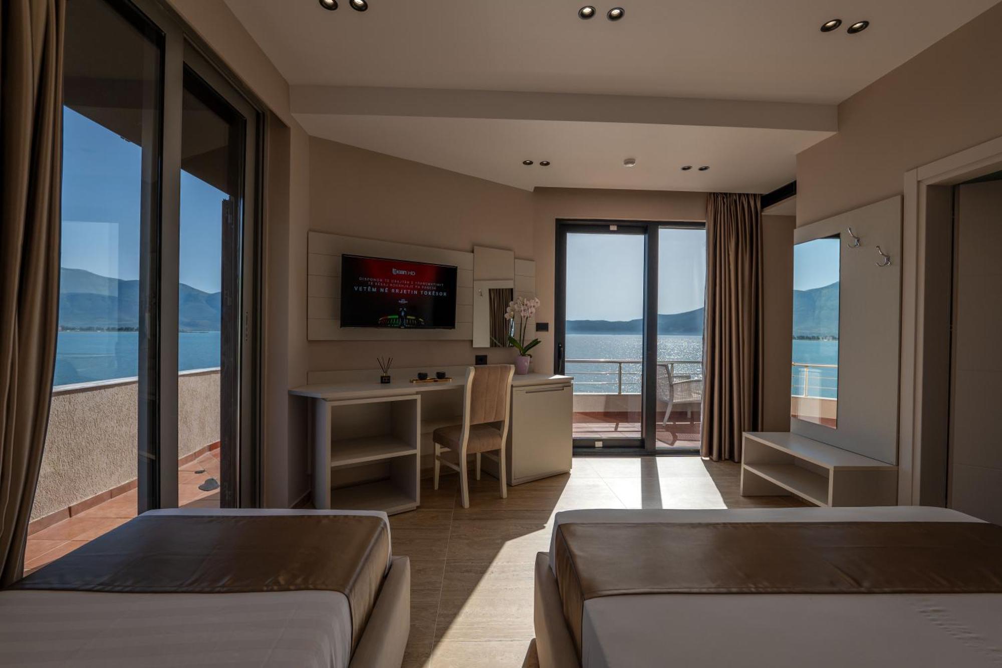 Grand Hotel Aita Vlorë Exterior foto