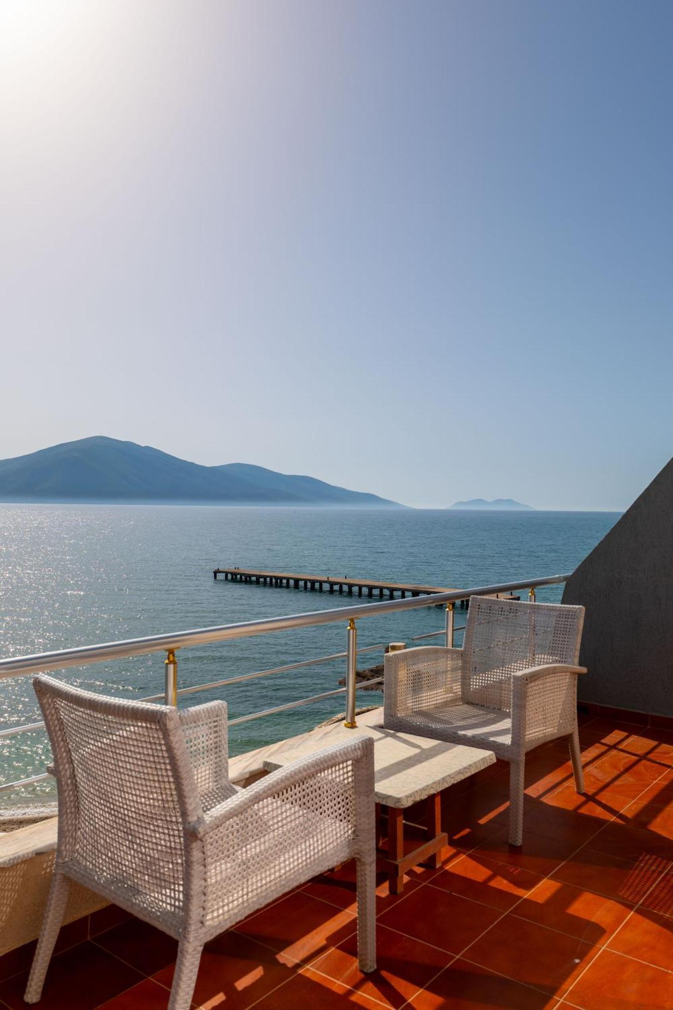 Grand Hotel Aita Vlorë Exterior foto